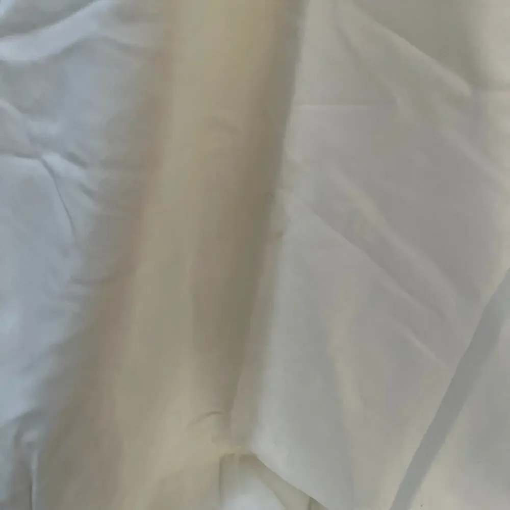 Pottery Barn White Round Cotton Tablecloth 88” Contemporary